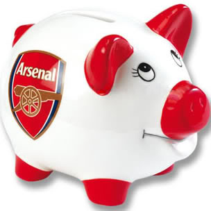 Arsenal_doll_pig.jpg